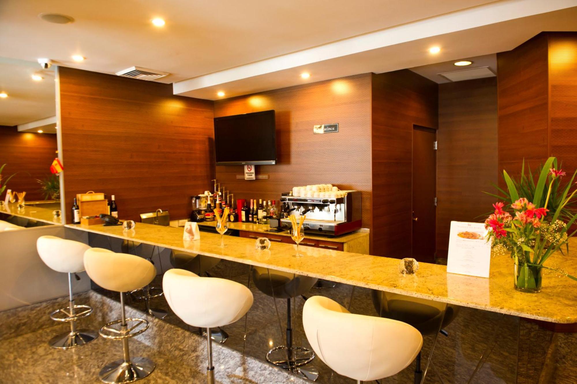 Torres De Alba Hotel & Suites Панама Экстерьер фото