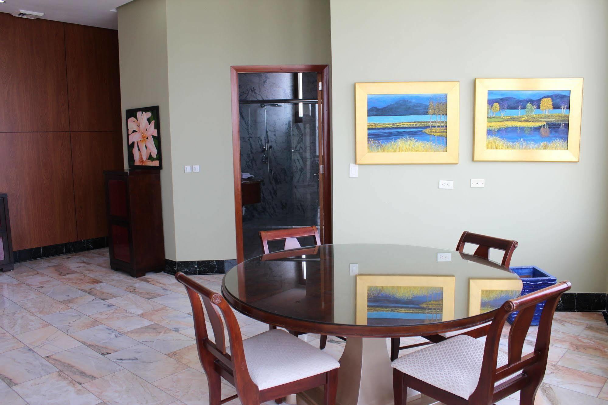 Torres De Alba Hotel & Suites Панама Экстерьер фото