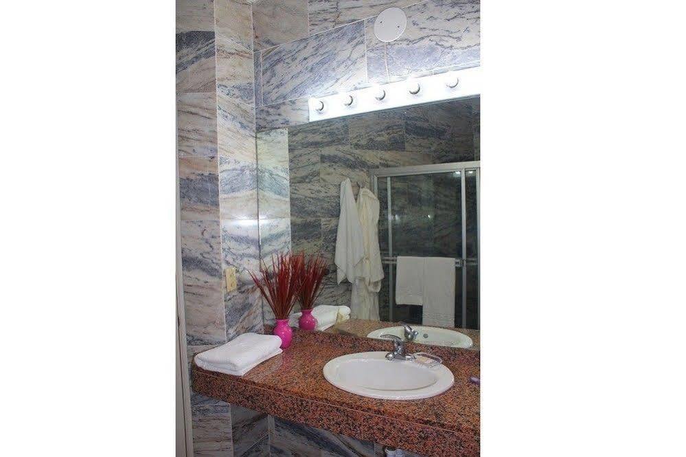 Torres De Alba Hotel & Suites Панама Экстерьер фото