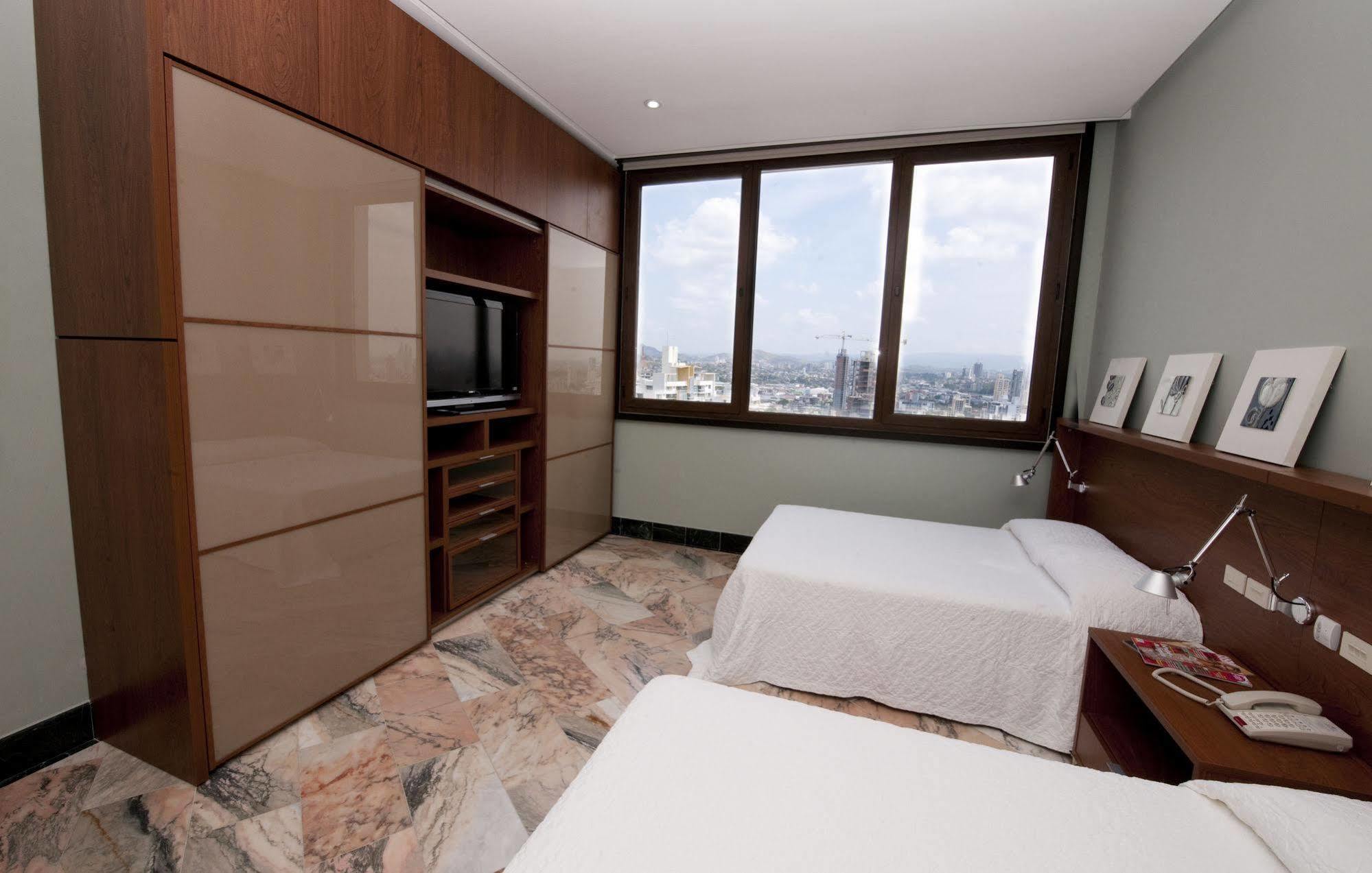 Torres De Alba Hotel & Suites Панама Экстерьер фото