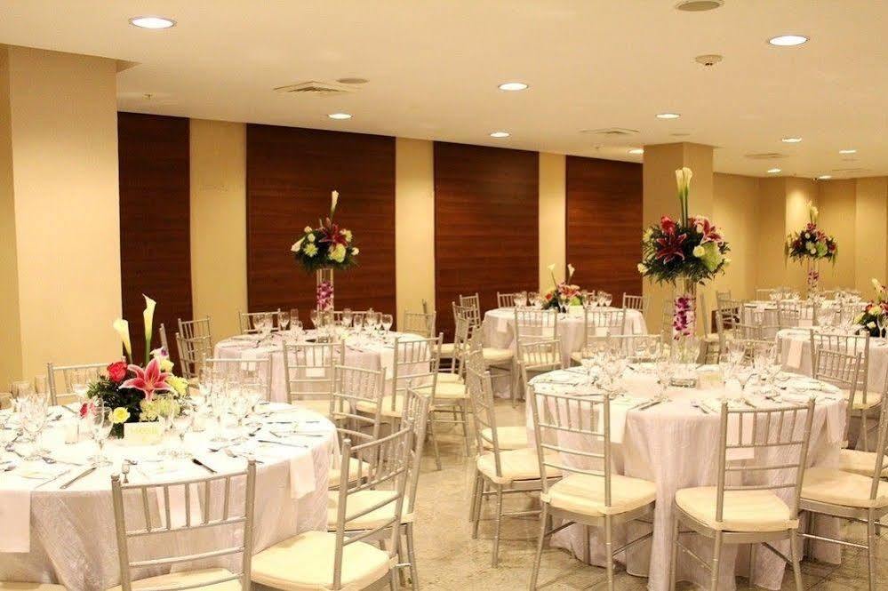 Torres De Alba Hotel & Suites Панама Экстерьер фото